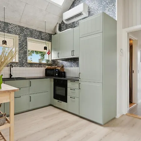 Awesome In With Kitchen Holiday home Hemmet